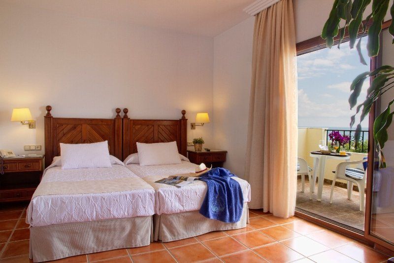 Hotel Antonio II Zahara de los Atunes Buitenkant foto